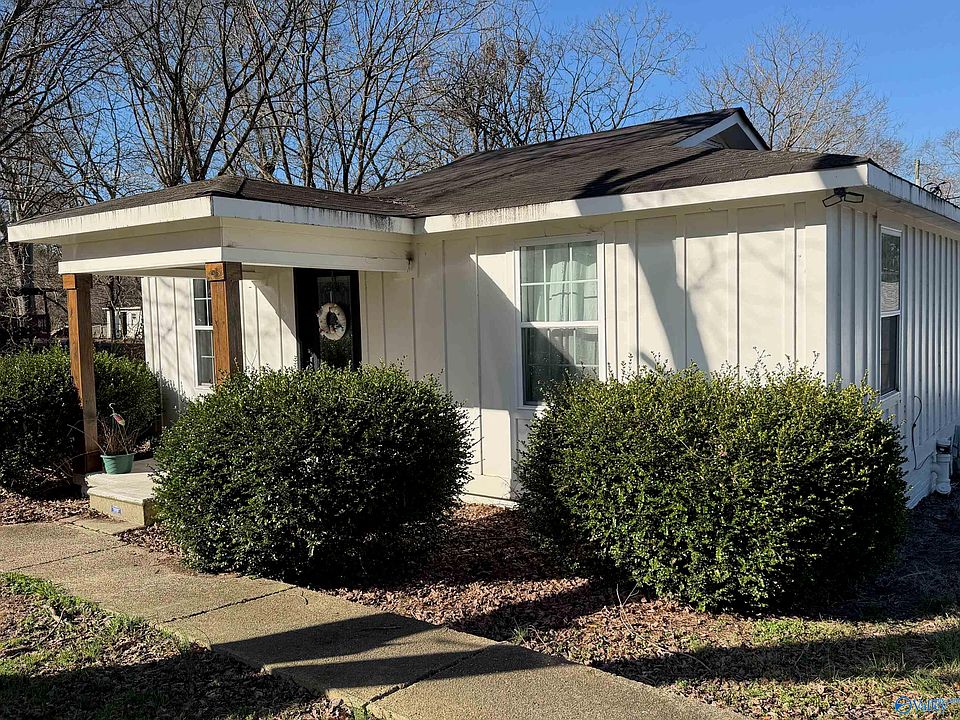 1st image of 203 Terrell St