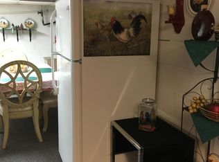 219 Katie Ln, Mount Airy, NC 27030