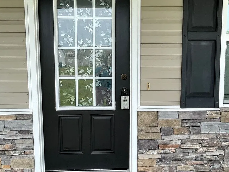 204 Misty Cove Ct — Photo 2