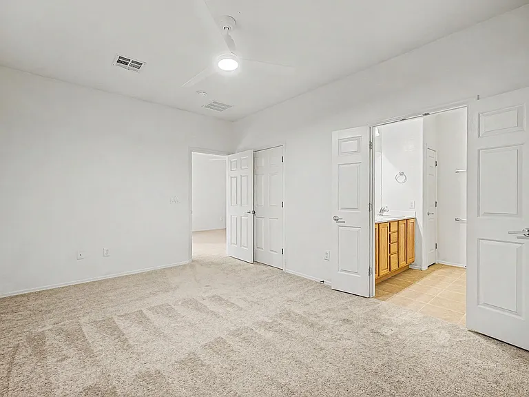 2539 Evening Twilight Ave — Photo 12