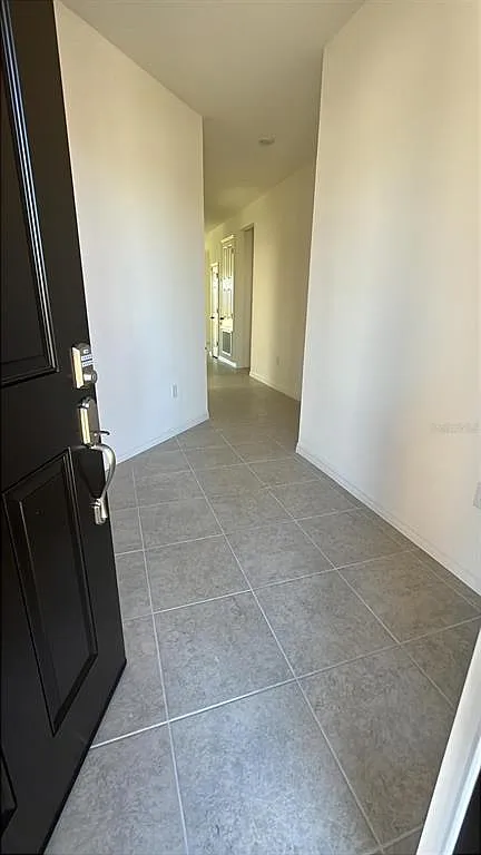 4 bed, 3.0 bath, 1764 sqft, $2,200 — Photo 4