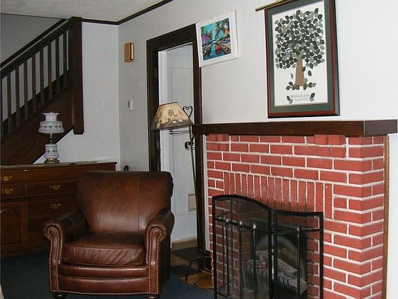 5th image of 339 Highland Ave