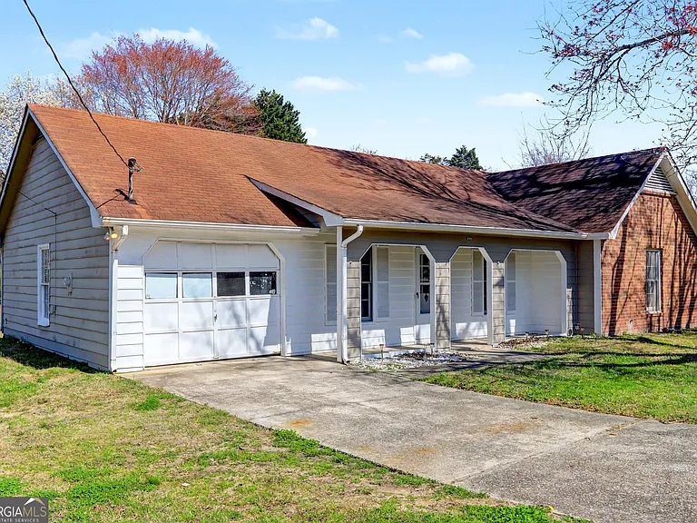 608 S Jeff Davis Dr — Photo 6