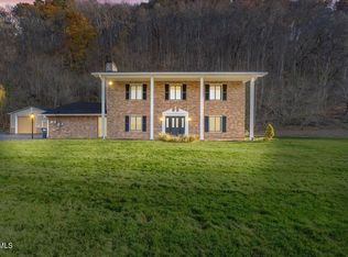 125 Abe Lincoln Ct, Elizabethton, TN 37643