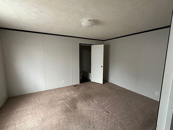 4th image of 509 Pettycoat Ln #164