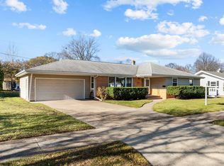 2311 S East St, Appleton, WI 54915