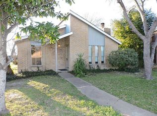 11908 Sandpiper Dr, Houston, TX 77035