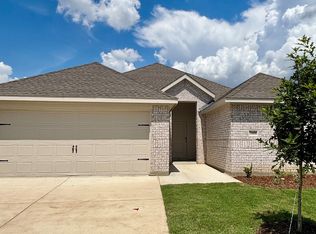 3008 Charleston Dr, Ennis, TX 75119