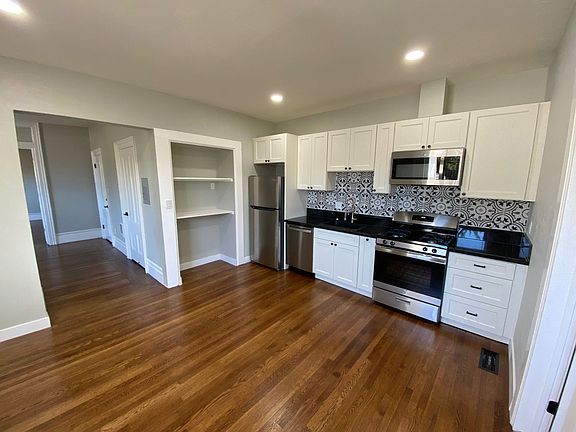 2nd image of 3142 Fruitvale Ave #1