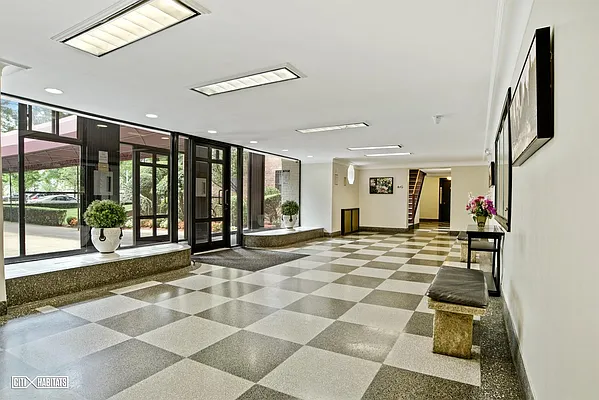 Sold by Citi Habitats | media 4