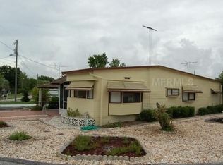 1517 Ridge Rd, Tavares, FL 32778