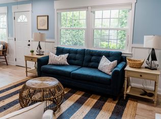 10 Buck Island Rd, West Yarmouth, MA 02673
