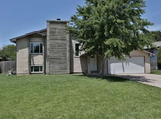2647 S Dalton St, Wichita, KS 67210