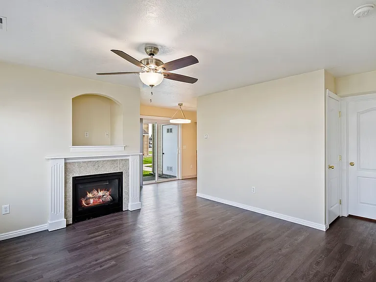 11399 W Pamelas Ln — Photo 3