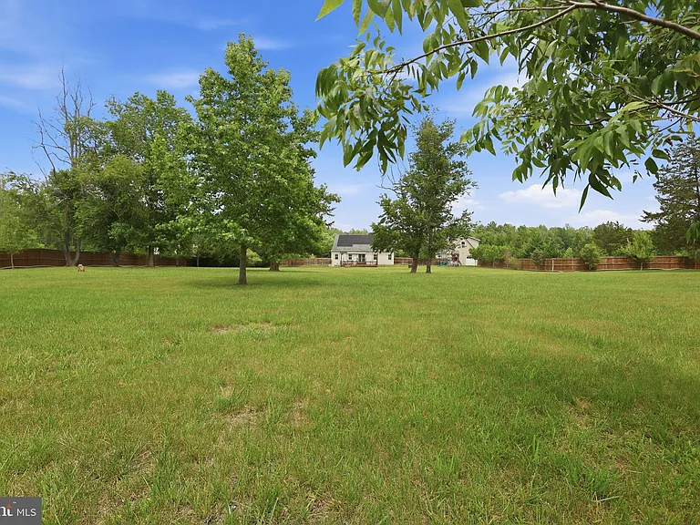 320 Timber Mill Ln — Photo 60