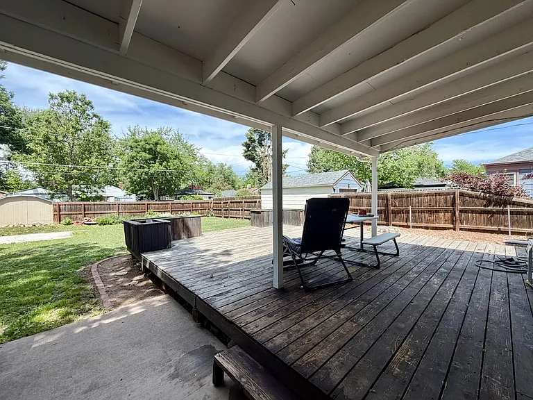 Covered back deck