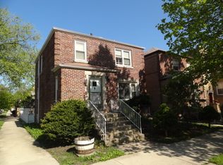 2957 N Kostner Ave, Chicago, IL