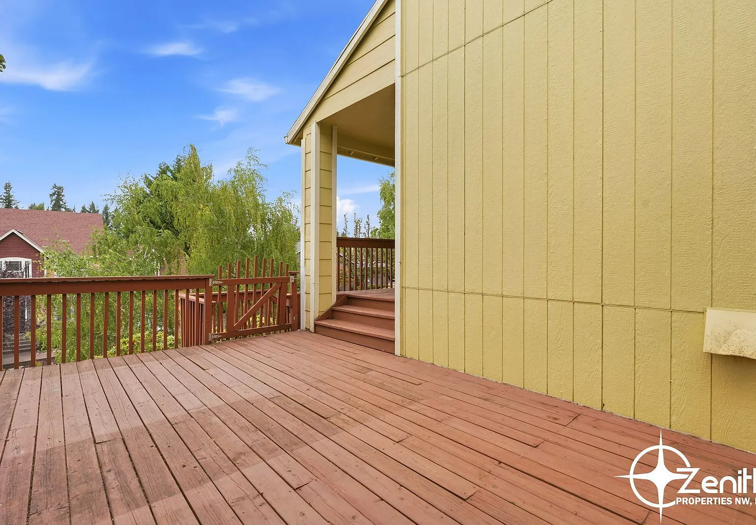3 bed, 2.5 bath, 2482 sqft, $3,095 — Photo 3