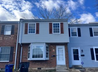 88 Village Dr, Dover, DE 19904