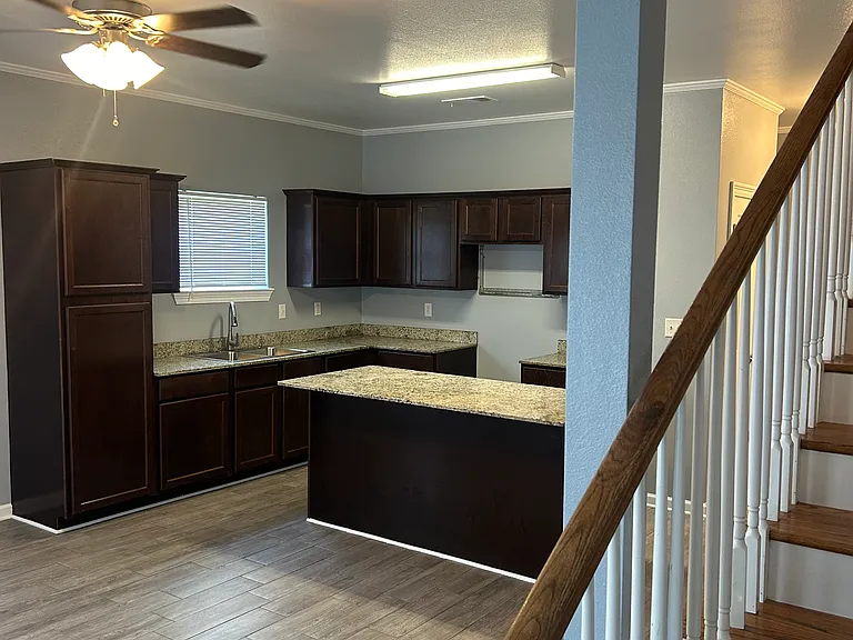 5390 Paige St — Photo 16