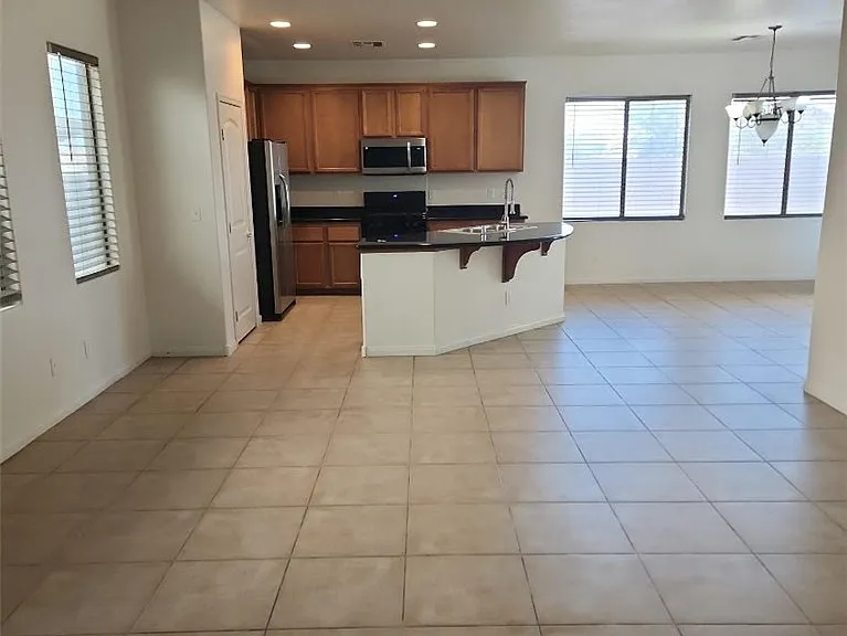 2109 Pipeline Beach Ct — Photo 2