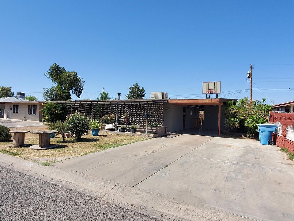 1st image of 2808 W Minnezona Ave
