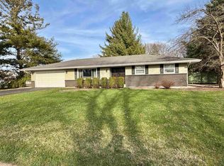 3231 Pepper Ct, Rockford, IL 61114