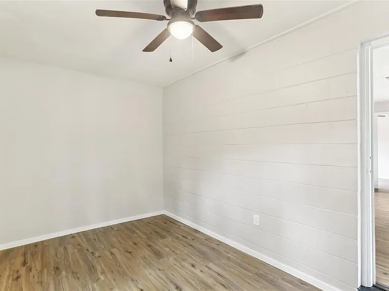 7711 Amherst St #B — Photo 15