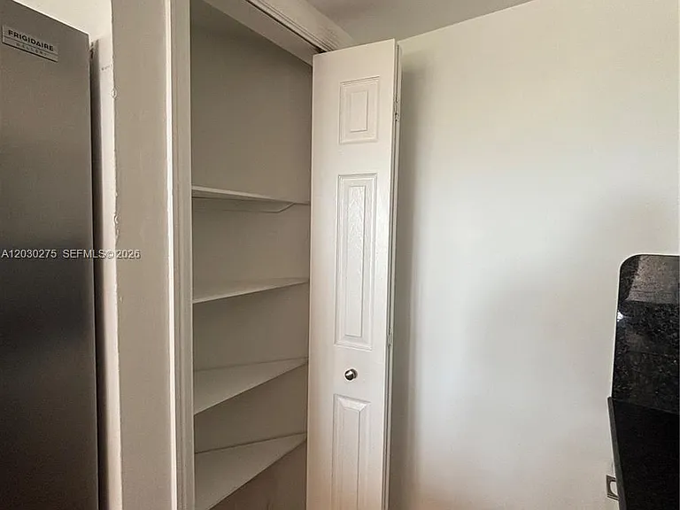 555 Crandon Blvd #43 — Photo 11
