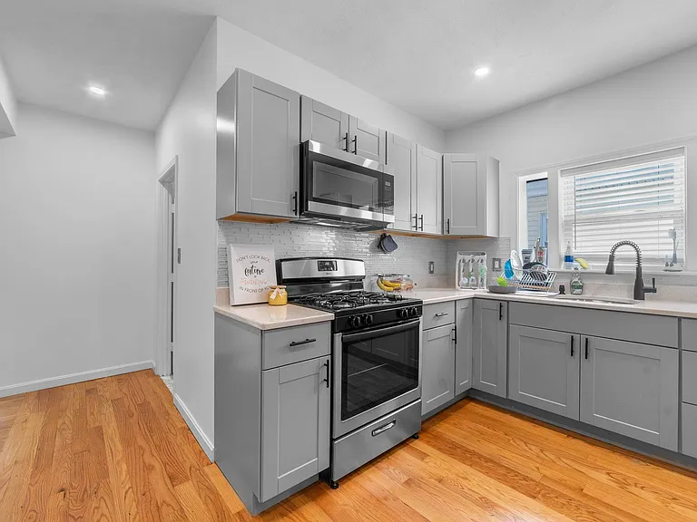58 Fowler St #2 — Photo 2