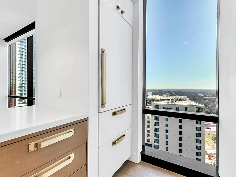70 Rainey St #1607 — Photo 8