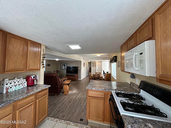 3rd image of 5348 W Bay Dr #X