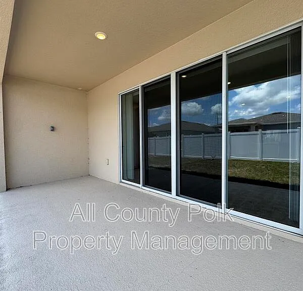 851 Folklore Ln — Photo 38