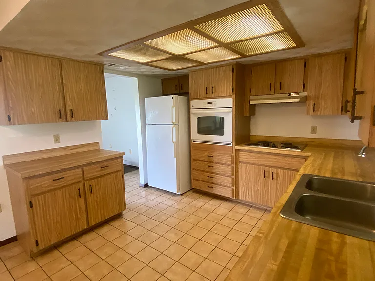 5705 Nova Rd — Photo 4