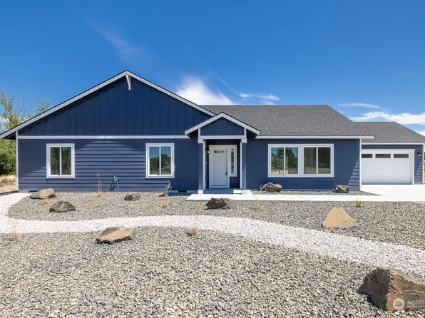 25603 S Finley Street, Kennewick, WA 99337