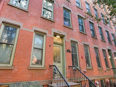 229 3rd St #402, Jersey City, NJ, 07302