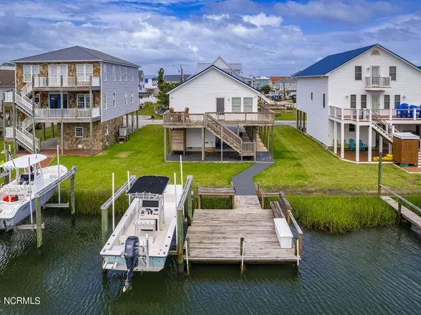 106 Smith Street, Atlantic Beach, NC 28512