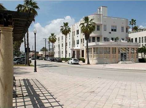 1st image of 7300 Ocean Ter APT 112
