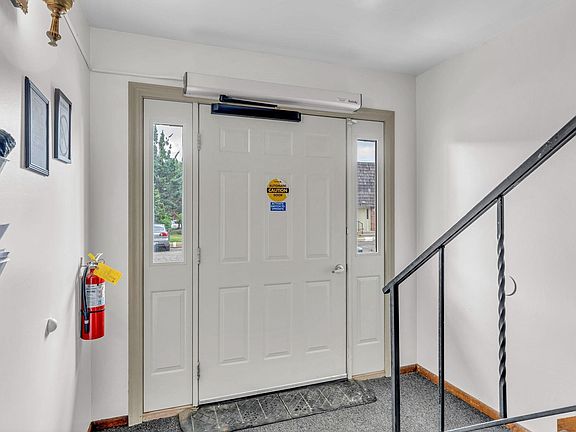 4th image of 5456 SW 12th Ter