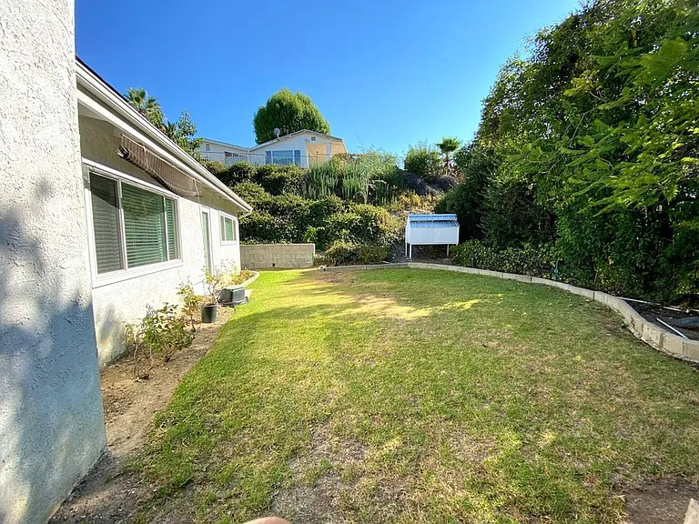 5921 McDonie Ave — Photo 16