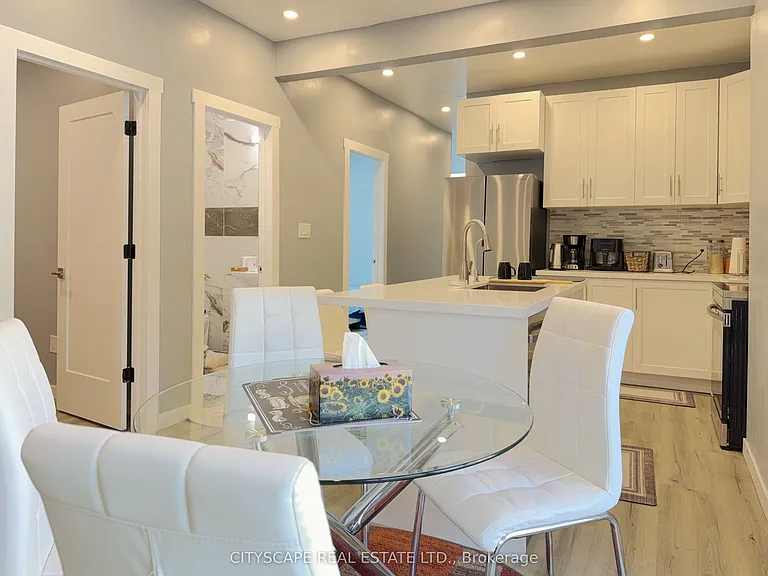 3211 Angel Pass Dr — Photo 35