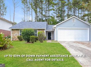 819 Arbor Hill Dr, Stone Mountain, GA 30088