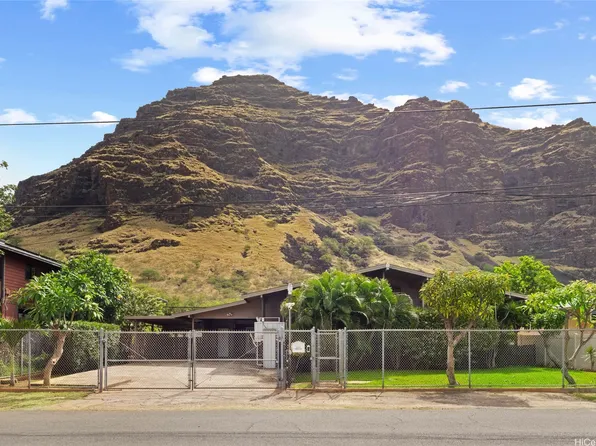 84-21 Makau St, Waianae, HI 96792