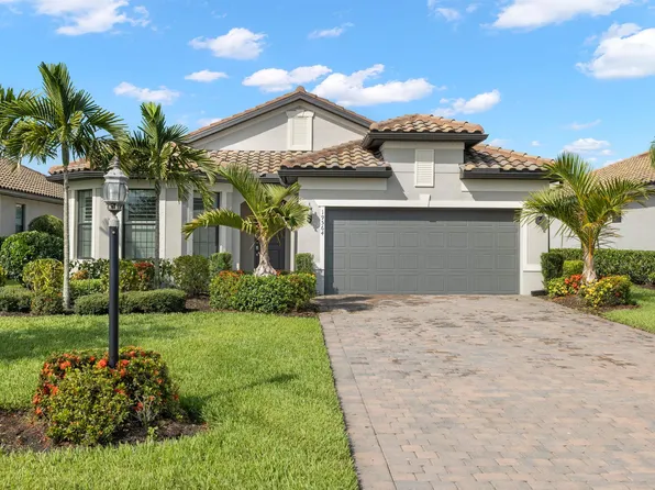 19564 Utopia Ln, Estero, FL 33928