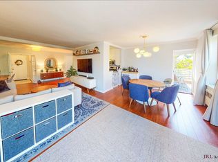 75 S Middle Neck Rd APT 4C, Great Neck, NY 11021