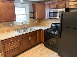 600 Beach Rd, Cheektowaga, NY 14225