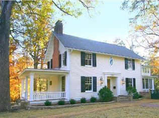 704 E Franklin St, Chapel Hill, NC 27514