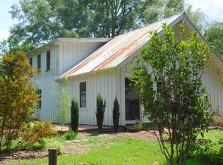 5399 Highpoint Weir Rd, Louisville, MS 39339
