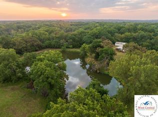 466 NW 391st Rd, Clinton, MO 64735