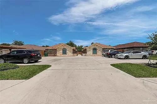 114 W Albatross Ave #2 Photo 1